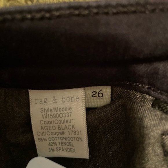 Rag & Bone Aged Black Skinny Jeans measures at Size 28 (tag says 26) - Picture 4 of 7